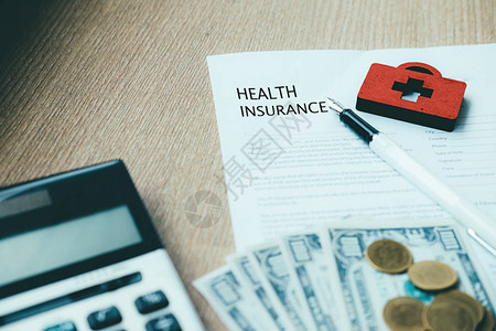 人寿保险和健康保险政策概念财务图片