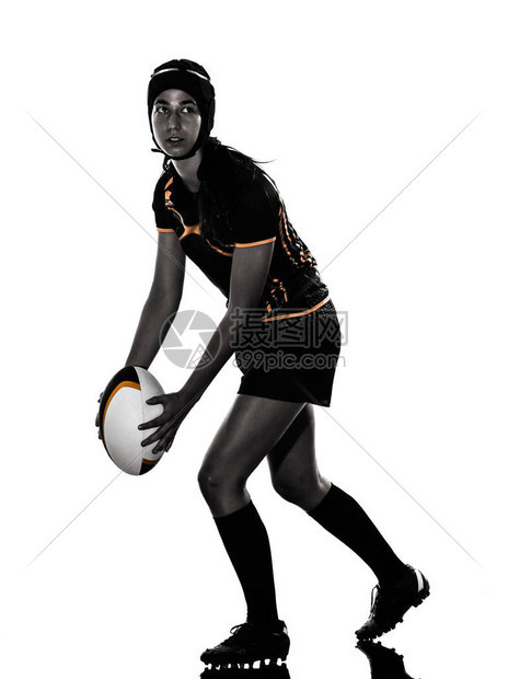 一名橄榄球女运动员身穿双影背孤立在图片