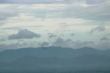 泰国PrachuapKhiriKhan地区美丽的山地景图片