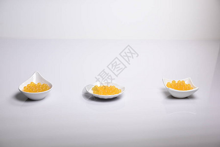 新鲜橙汁球图片