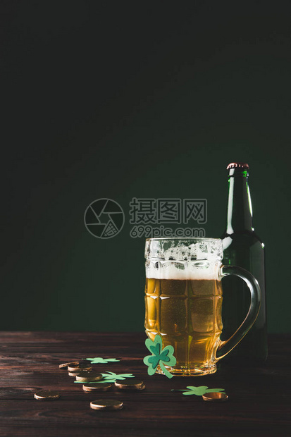 玻璃啤酒图片