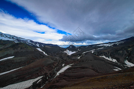 火山景观阿瓦钦斯基火山堪察加半岛的活火山图片