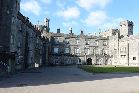 基尔肯尼城堡爱尔兰基尔肯尼镇的历史地标爱尔兰有许多城堡图片