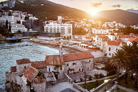 黑山布德瓦红屋顶欧洲旅背景图片