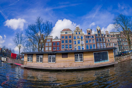 阿姆斯特丹MONTELBAAN塔附近房背景图片