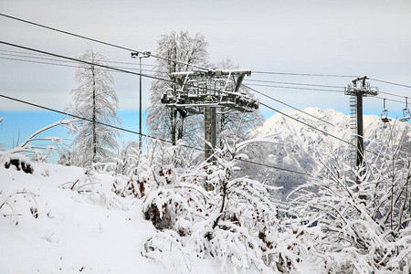 美丽的滑雪度假胜地图片