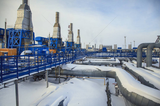 石油天然气工业气体增压缩机站图片