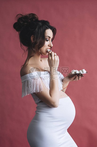 漂亮的孕妇模特图片
