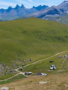 法国阿尔卑斯山的风景图片