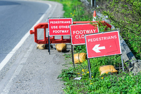 脚路封闭道路工程标志英国高速公路图片