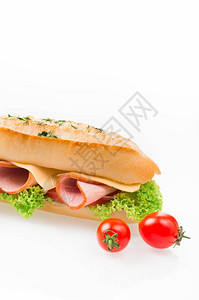 含火腿和蔬菜的桑威奇三明治在白图片