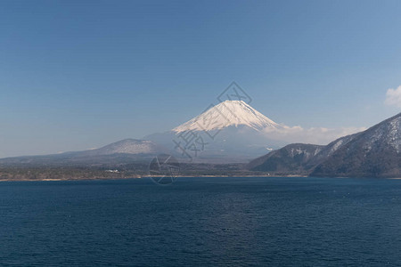 春季富士山和M图片