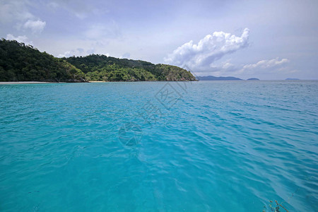 海沙山和天图片