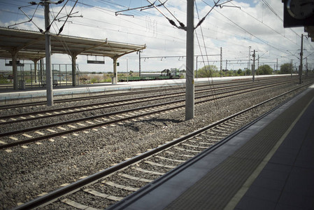 西班牙现代电站平台轨迹高速现图片