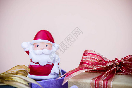 SantaClauus娃圣诞节背景和礼品图片