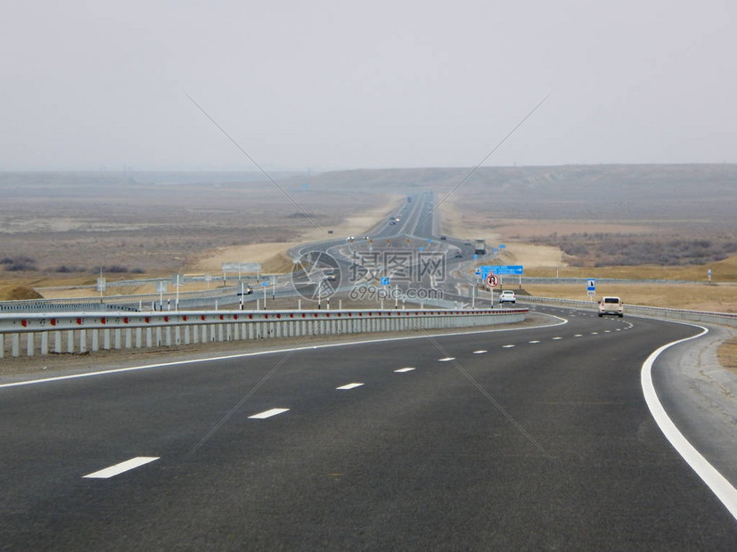 高速公路交通图片