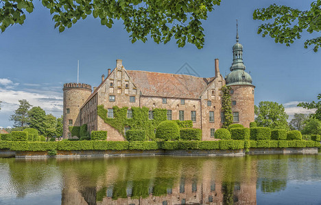 维茨科夫城堡是瑞典南部斯堪尼亚克里斯蒂安斯塔德市的一座城堡它是北欧保存最完好的文艺复兴图片