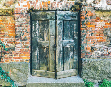 做旧木门图片_做旧木门素材图片大全