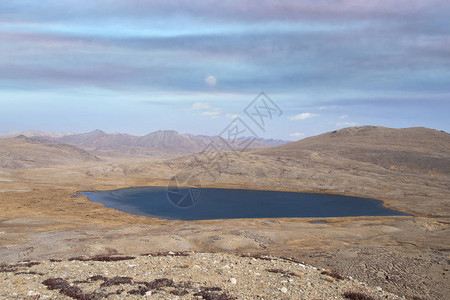 湖水干涸全球变暖背景图片