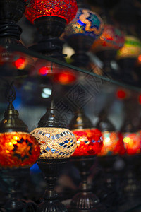 土耳其装饰灯供在伊斯坦布尔火图片
