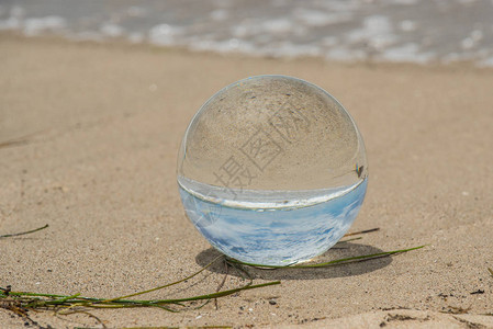 海边的玻璃环球似乎满是天图片