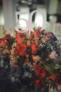 50号周年纪念花束背景图片