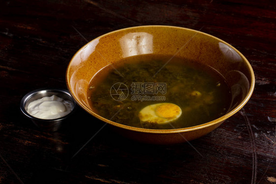 夏季酢浆草鸡蛋汤图片