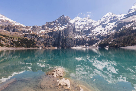 与瑞士阿尔卑斯山Kanderst图片