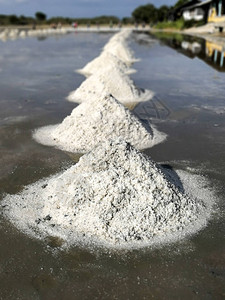 天然海盐锅图片