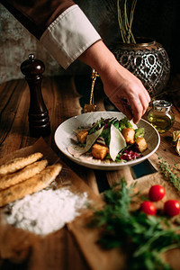 蒙古食品传统与沙拉图片