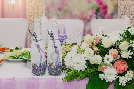 用鲜花装饰大厅婚礼装饰装饰图片