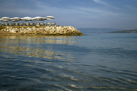 克罗地亚海滩景色不错水清凉海图片
