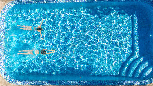 俯瞰游泳池图片_俯瞰游泳池素材图片大全