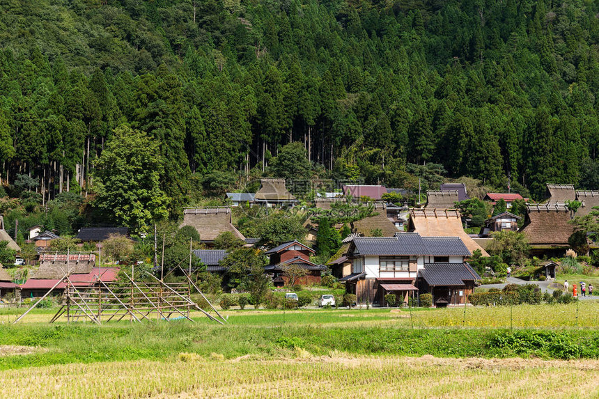 日本三山村景高清图片下载正版图片505438105摄图网