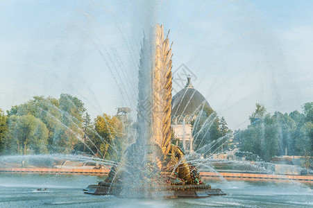 传说中的苏维埃喷泉Zolotoy图片