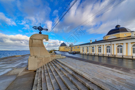 Arkhangelsk贸易场GostinyDvor在角斗士PurNavolok上图片