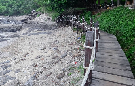 海边的木桥桥  海高清图片