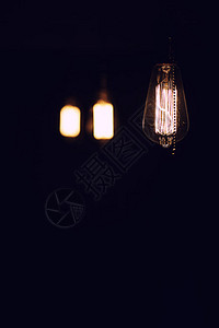 钨丝灯爱迪生灯泡老式灯中的灯丝灯图片