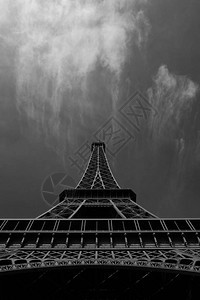 埃菲尔铁塔法国巴黎战神广场上图片