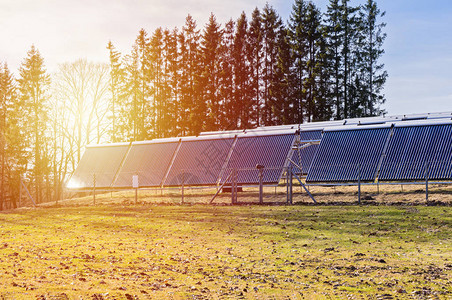 日落射线实地太阳能电池板可再生能源图片