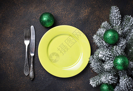 圣诞节或新年节日餐桌图片
