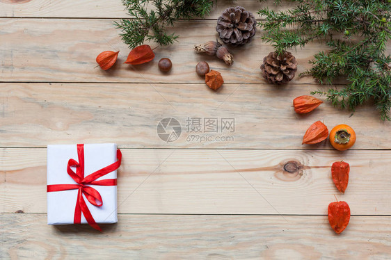 圣诞节背景圣诞树和礼品图片