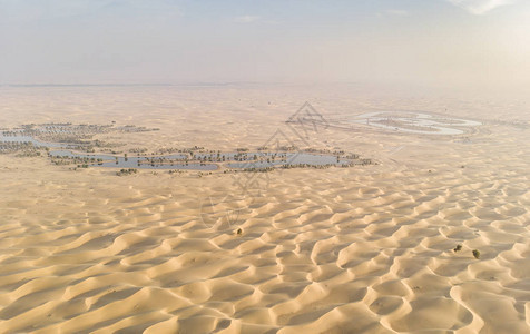 迪拜附近沙漠表图片