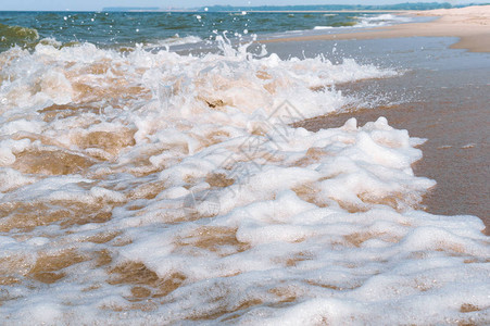 海泡沫海景海浪图片