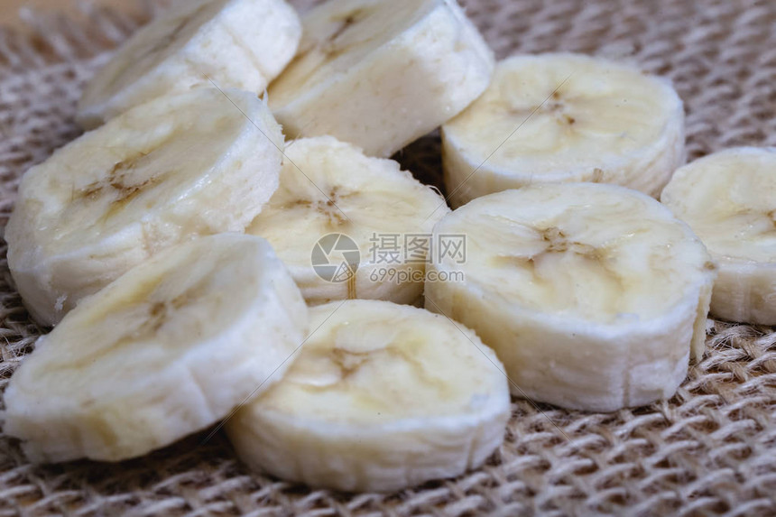 切片香蕉健康果实和优质饮食或制作高清图片下载-正版图片505623801-摄图网
