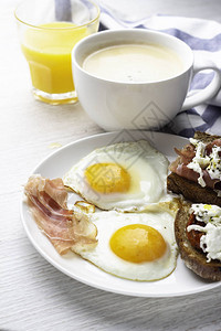 早餐炒鸡蛋加牛肉干图片