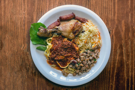 Gerais食品典型的菜和巴西美食图片