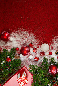 红色背景的圣诞节假日组成情况以红图片