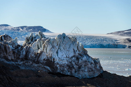 斯瓦尔巴冰川景观图片