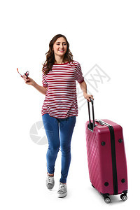 白色背景行李的女游客背景图片